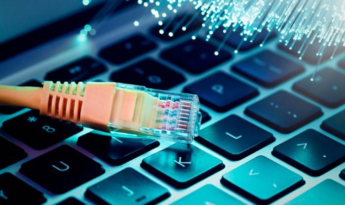 Internet Service Provider vs Traditional Broadband: What’s the Difference? Internet Service Provider vs Traditional Broadband
