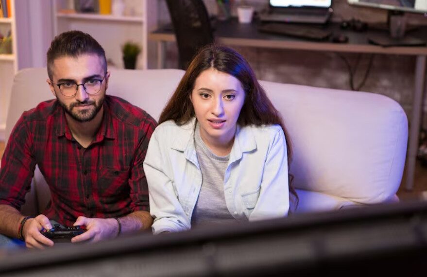 Paid IPTV Service vs Free Streaming Sites Whats the Real Difference
