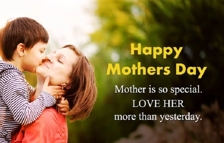 Mother’s Day पर Shayari: मां के लिए प्यार, सम्मान और दिल को छू लेने वाली शायरी mother day par shayari